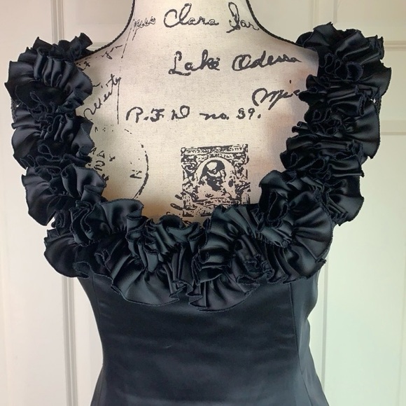 WHBM Ruffle Neckline Little Black Dress - Picture 5 of 16